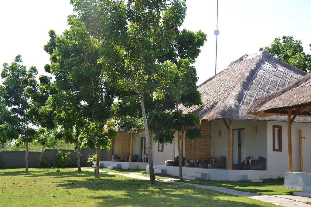 Ekas Breaks Hotel Exterior photo